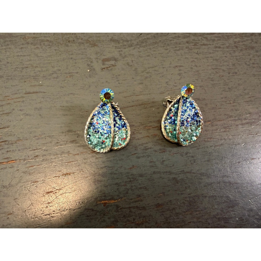 Vintage Sarah Coventry Blue Green Confetti Glitter AB Rhinestone Clip Earrings